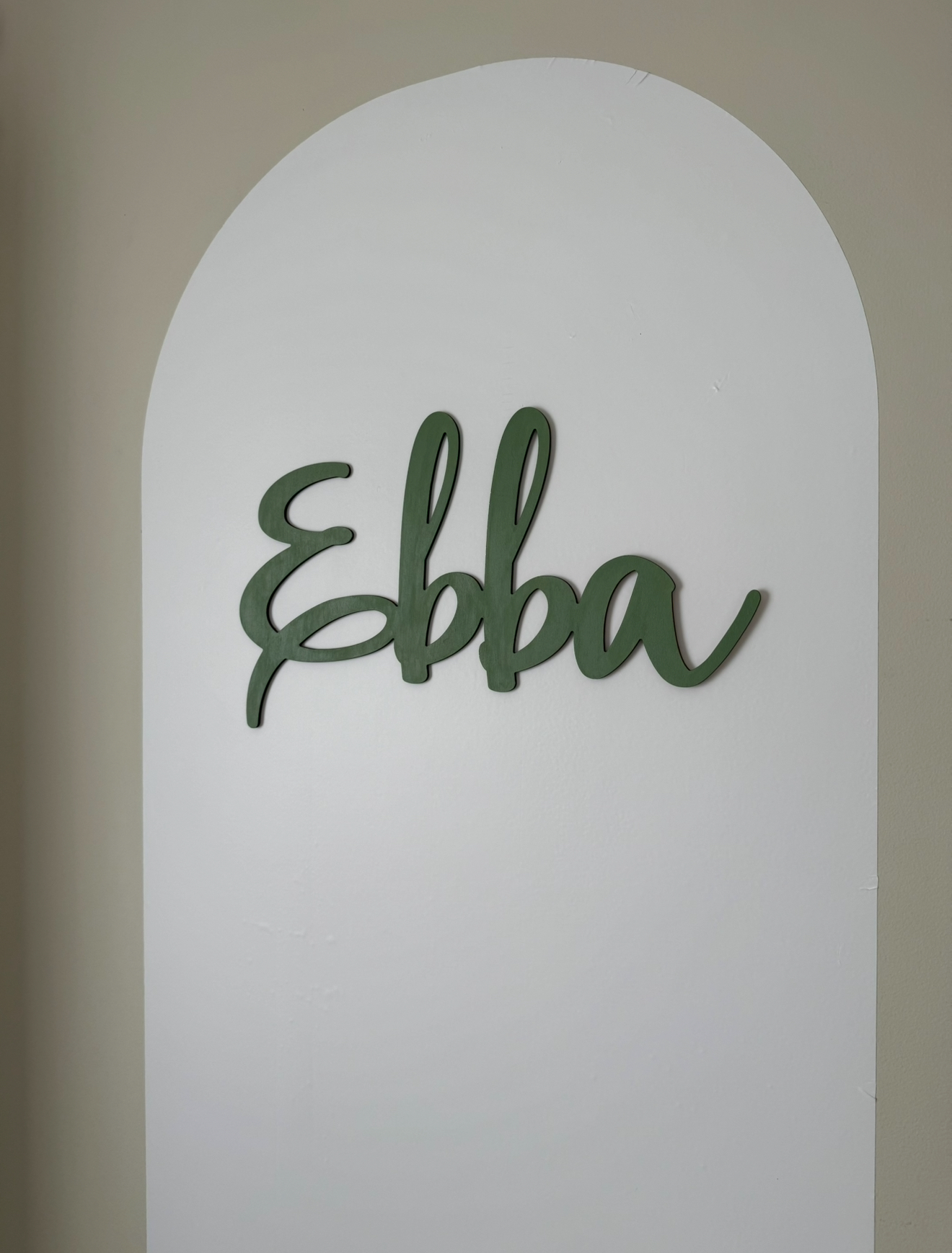 Namnskylt Trä - Helfärgad - Bild 7