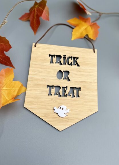 Vimpel - Trick or treat