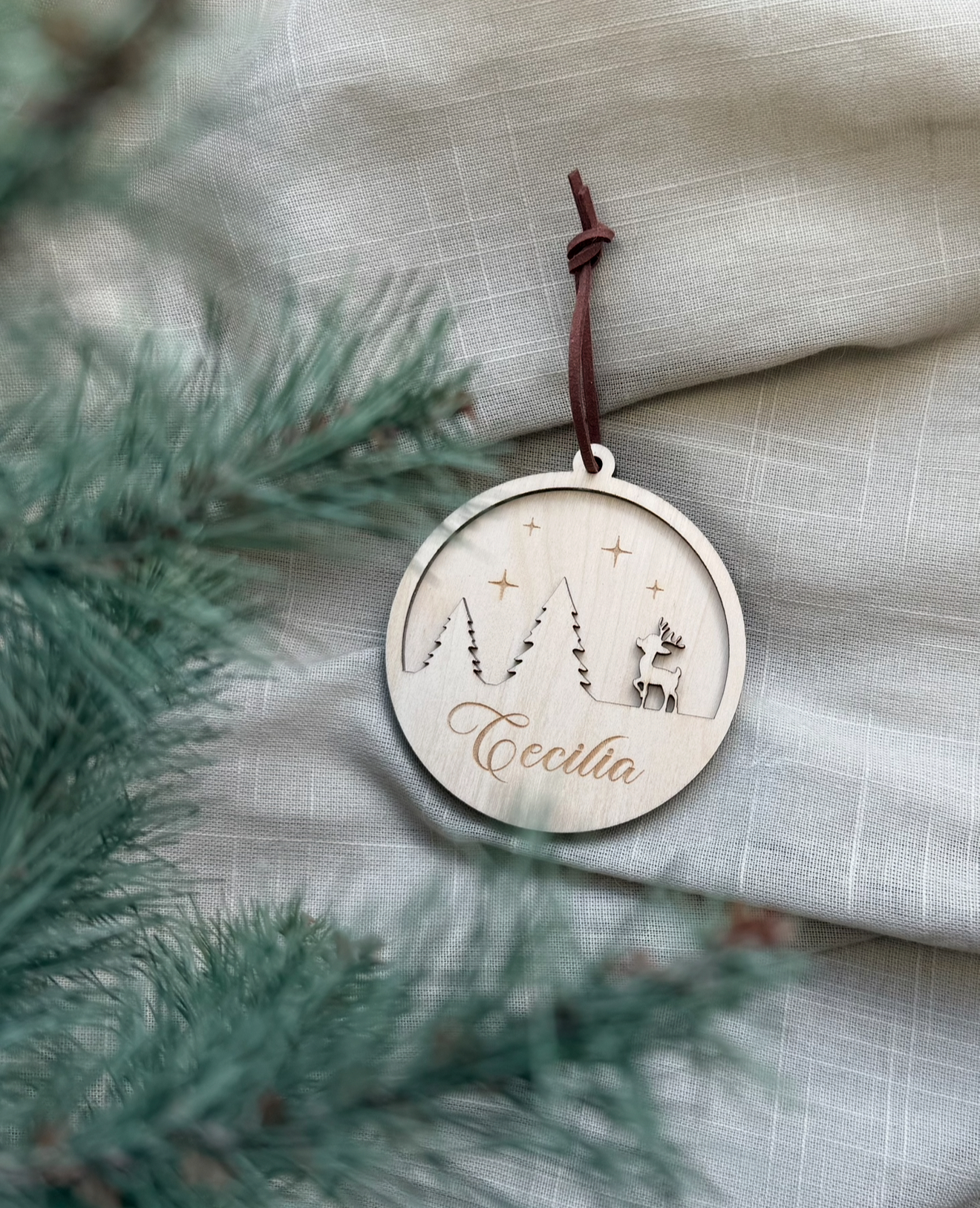 Julkula - Ren med granar